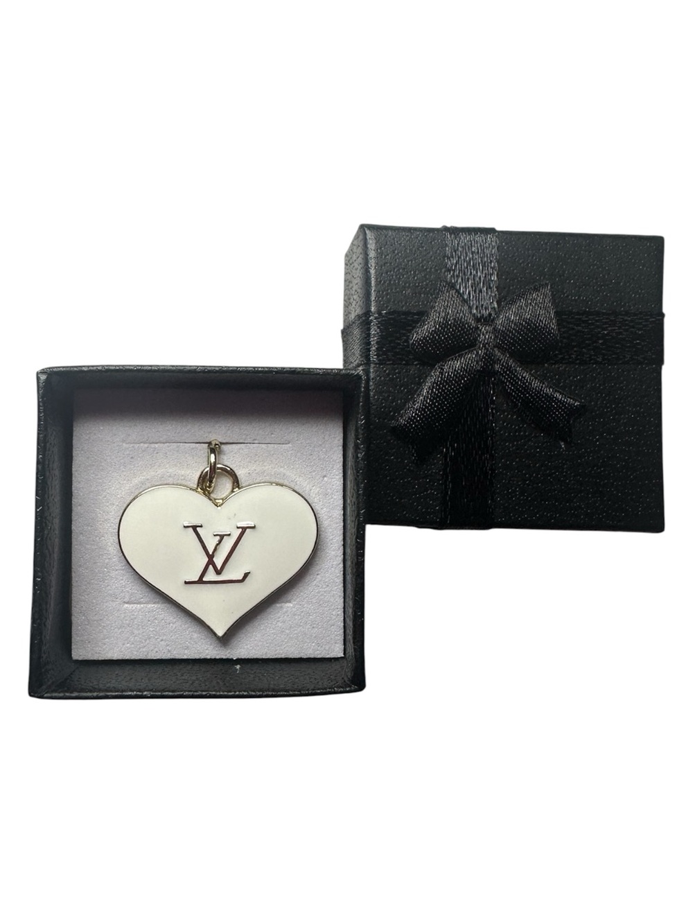 Louis Vuitton Gold and White Enamel Heart Logo Zipper Pull Charm - Picture 9 of 9